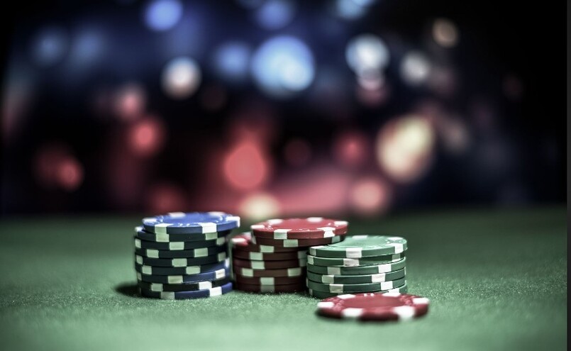 Luật chơi của game bài Poker 3in1bet như thế nào?